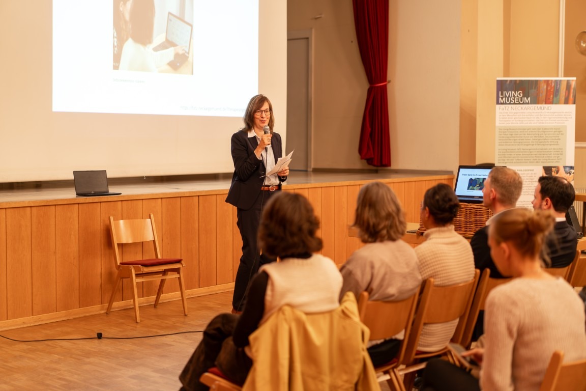 Symposium (17) (Mittel)